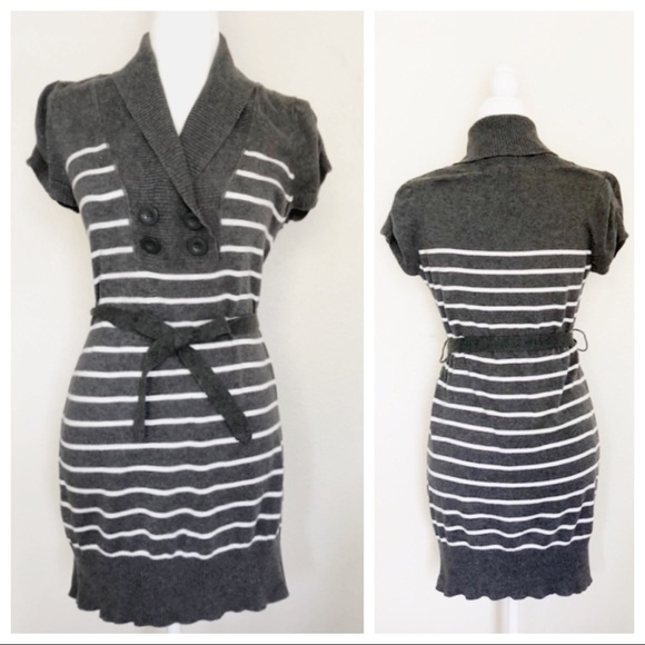Sweater Project Tops - 👙3/$15👙 💕ADORABLE STRIPED SWEATER DRESS/TUNIC